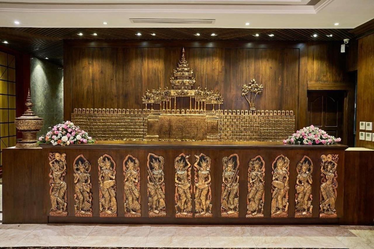 Hotel Apex Мандалей Екстериор снимка